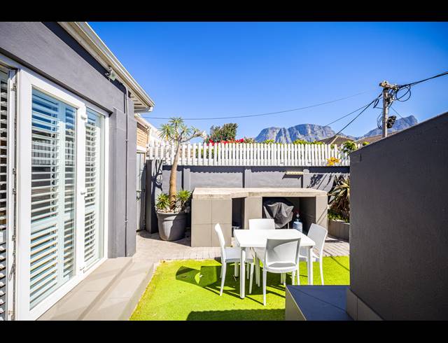 2 BEDROOM SEMI DETACHED FOR SALE IN HARFIELD VILLAGE